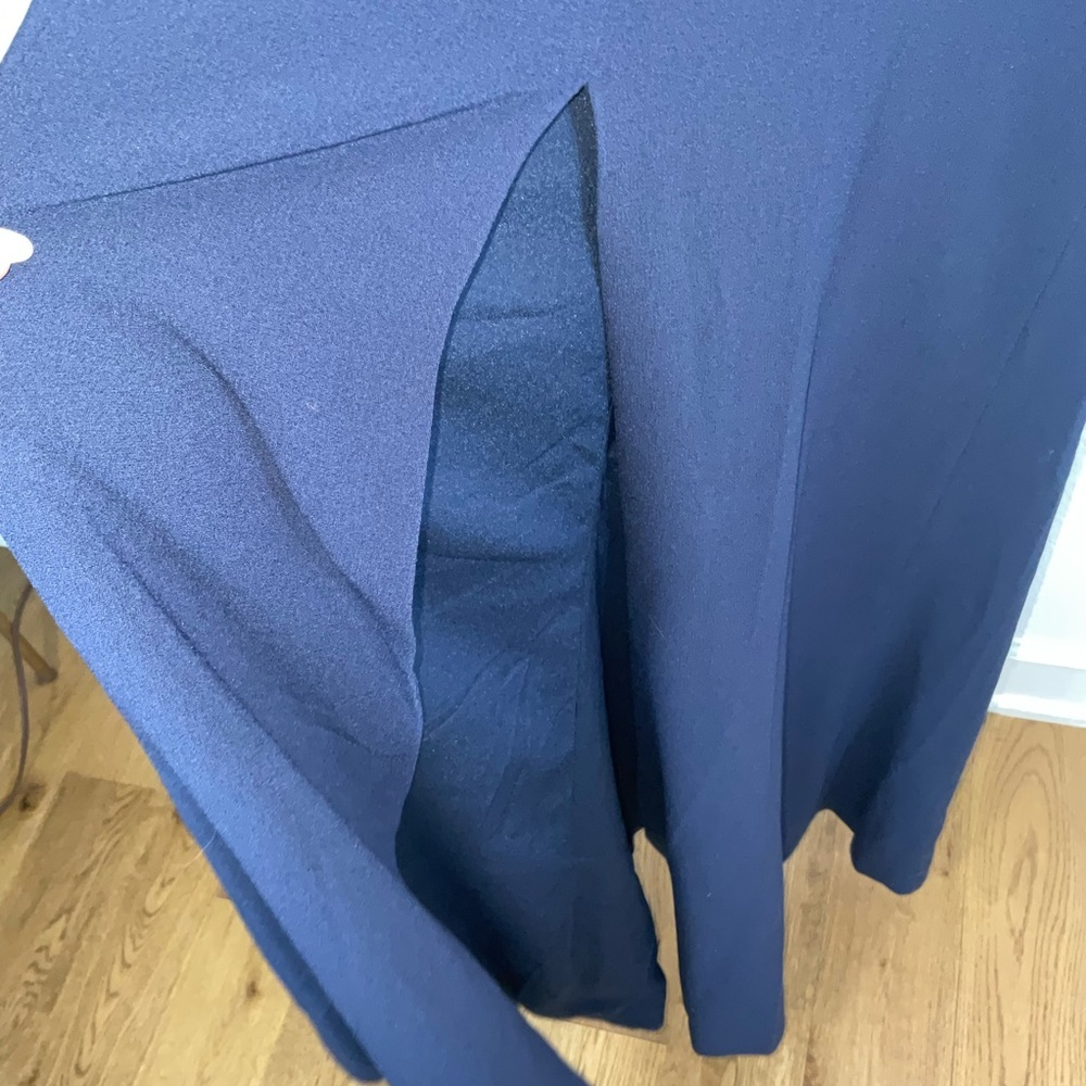 Dress the Population Sandra Plunge Crepe Trumpet Midnight Blue NWT Large - Picture 4 of 13